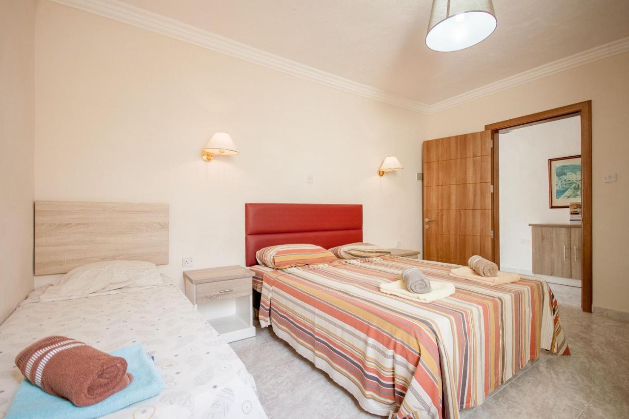 Pool And Sea Merill Apartments - Happy Rentals Mellieħa Zewnętrze zdjęcie